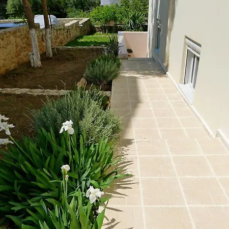 Lejlighed Maria & Manos Guest House, *